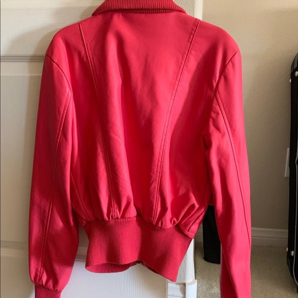 Red leather jacket - Picture 2 of 2